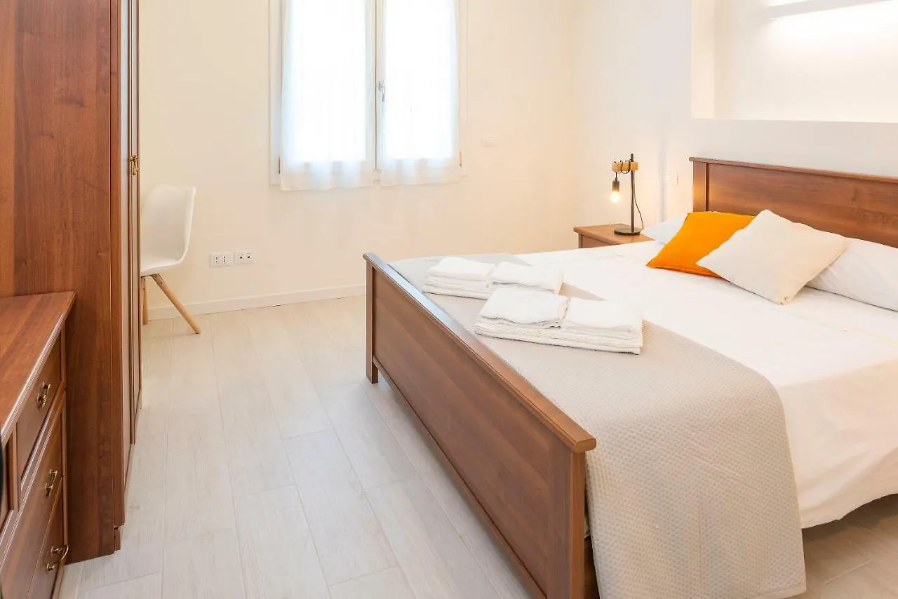 Family House Bivio Βίλα Πεσκιέρα ντελ Γκάρντα
